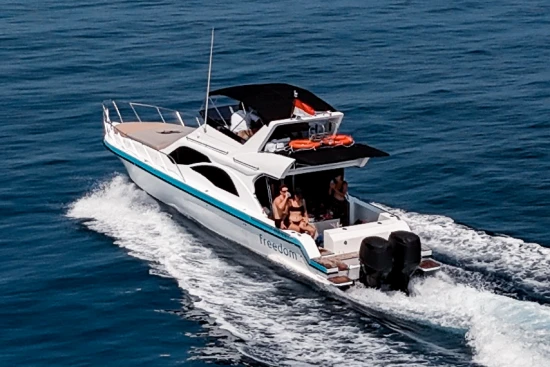 Bali Nusa Penida Private Yacht with Land Tour Itinerary M1 Bali Nusa Penida Private Yacht with Land Tour Itinerary